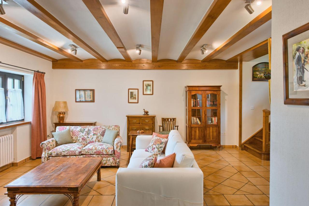 Casas Rurales El Llugaron Миравальес Экстерьер фото