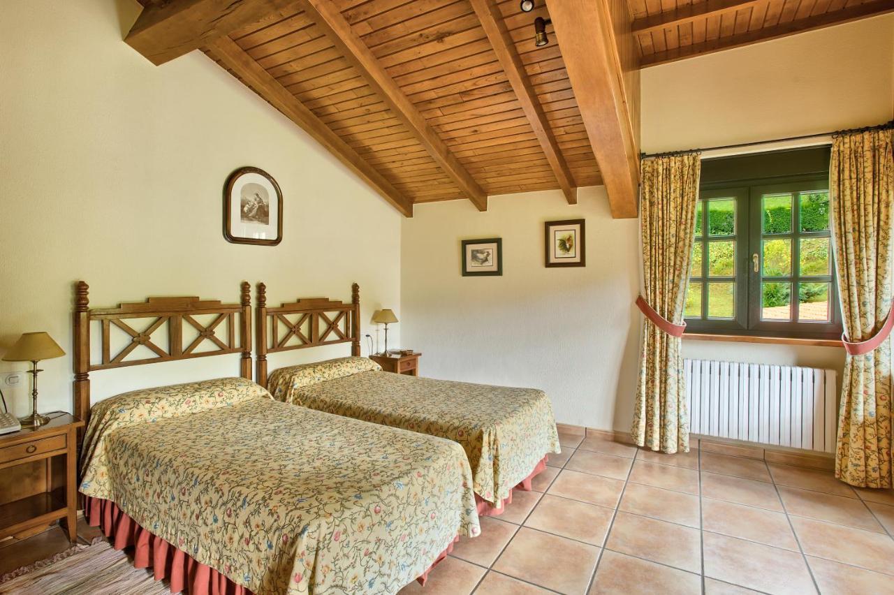 Casas Rurales El Llugaron Миравальес Экстерьер фото