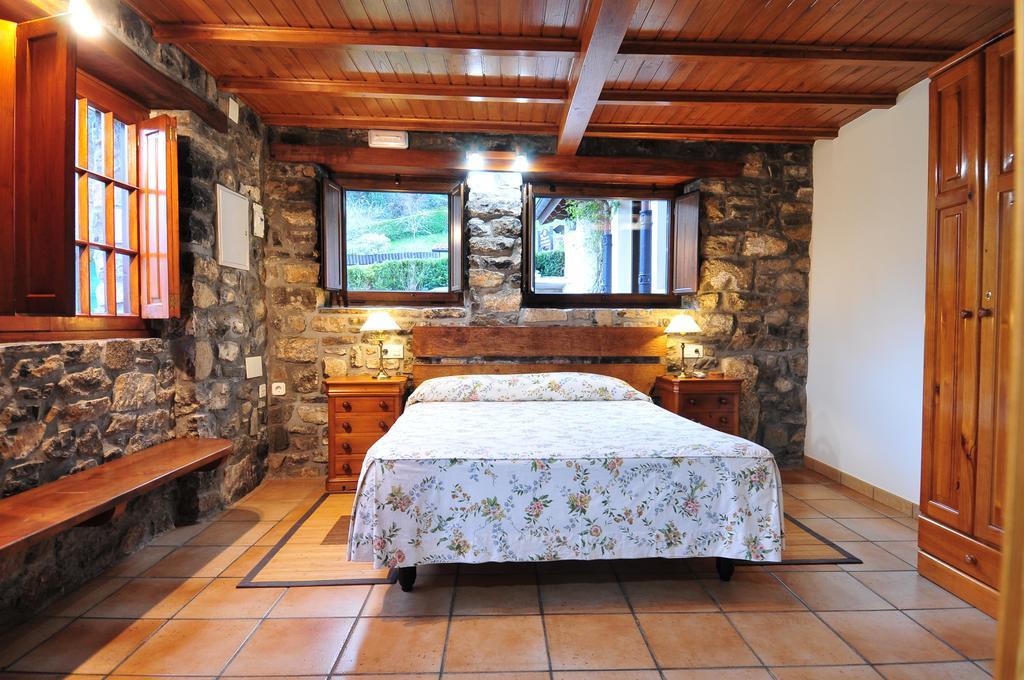 Casas Rurales El Llugaron Миравальес Экстерьер фото