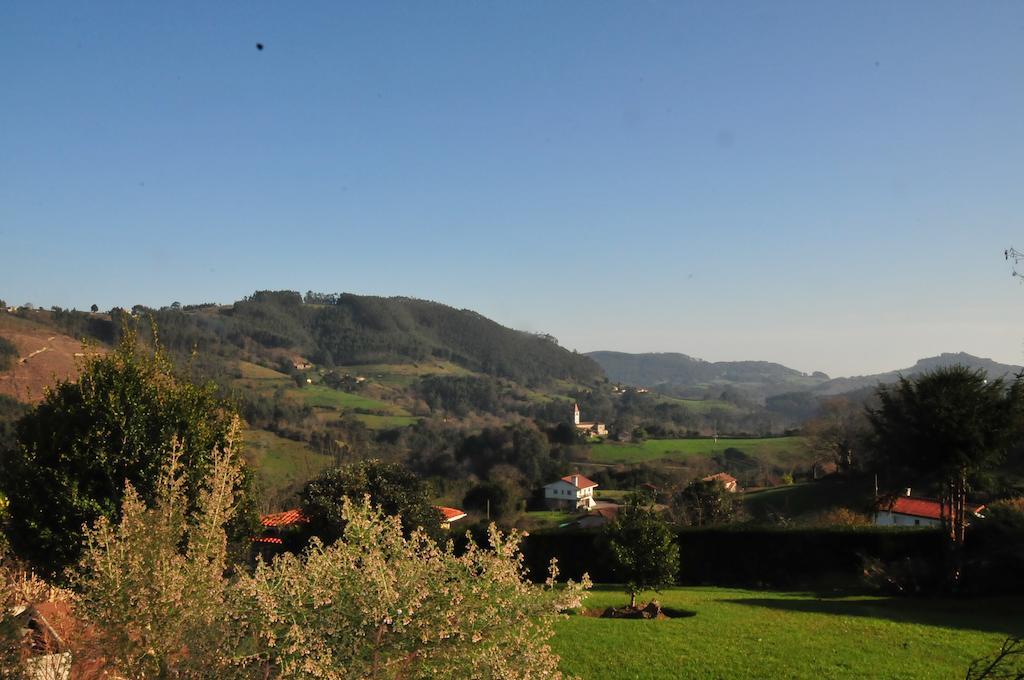 Casas Rurales El Llugaron Миравальес Номер фото